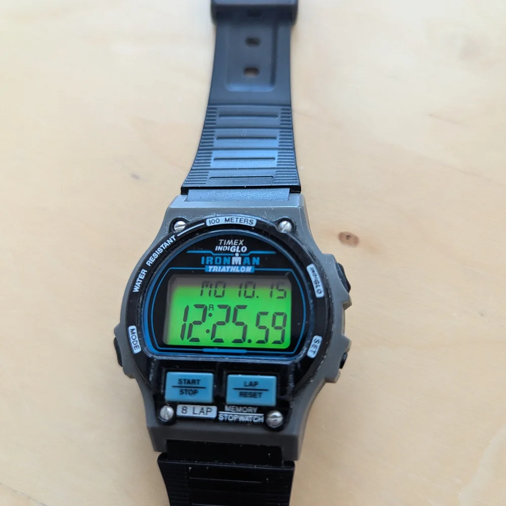 Timex Ironman Triathlon 8-Lap Vintage 90s Black and Blue